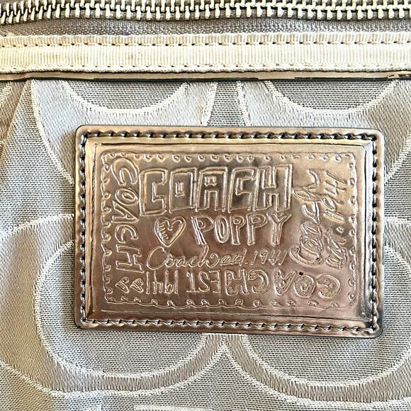 COACH POPPY RARE‼️ Tote, Champagne & Metallic - Picture 3 of 17